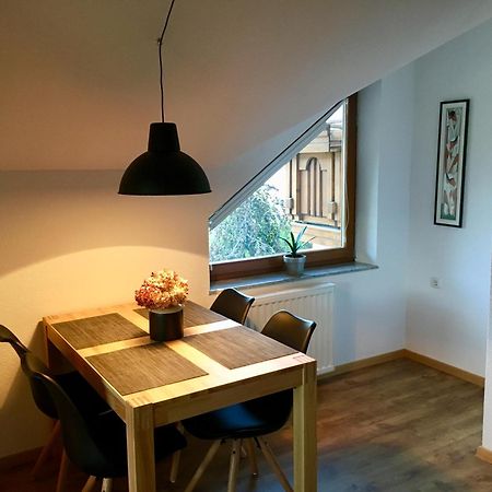 Lusht'N Apartma Zirovnica Kültér fotó