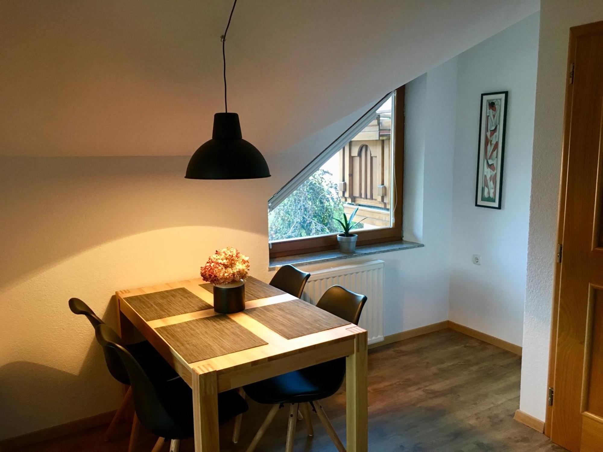 Lusht'N Apartma Zirovnica Kültér fotó